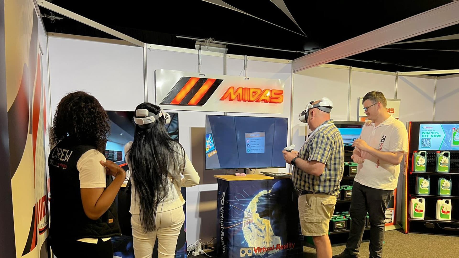 Virtual Reality Booths: Turning Trade Shows into Immersive Brand Experiences