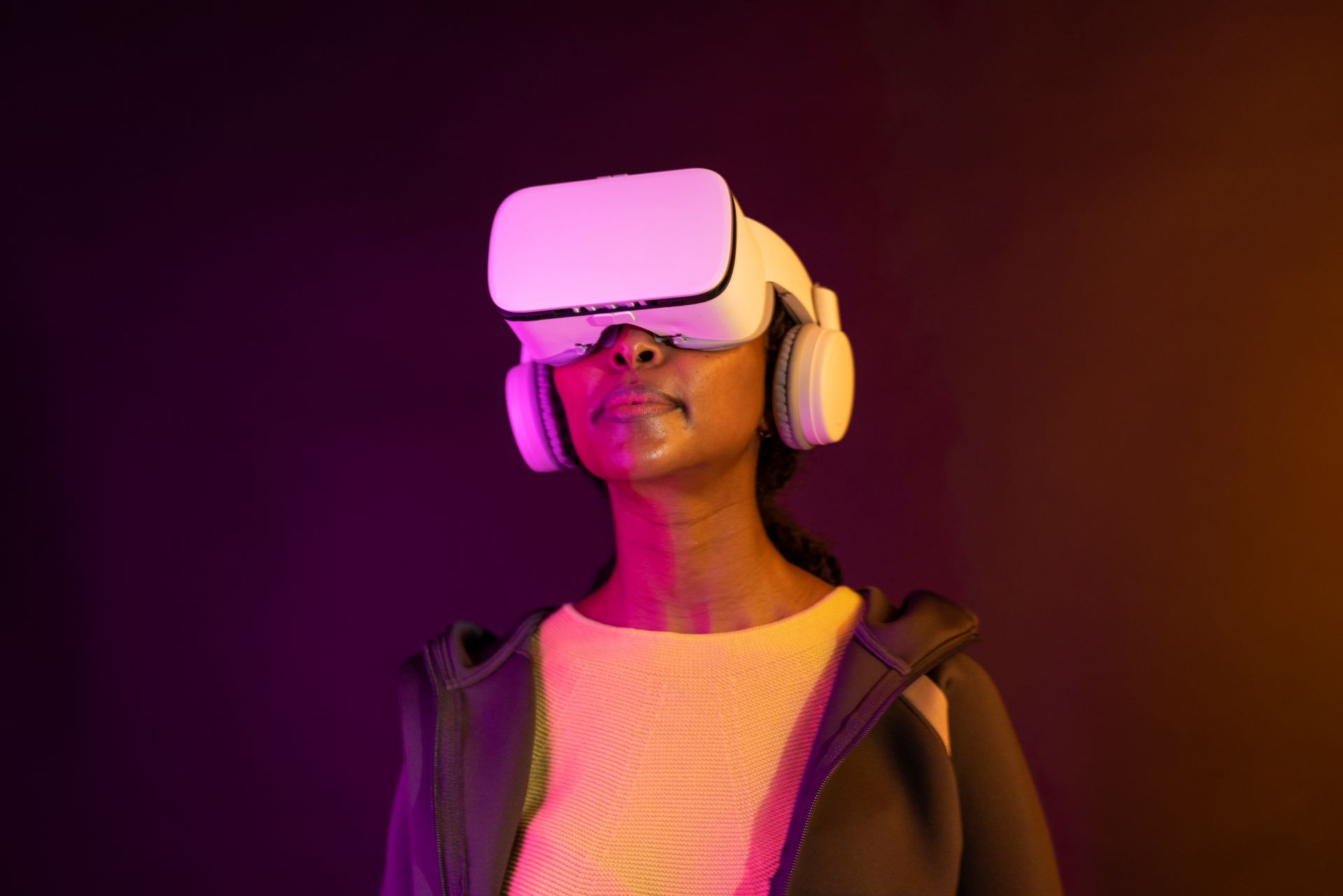 the-metaverse-as-a-hub-for-global-innovation-and-collaboration-2